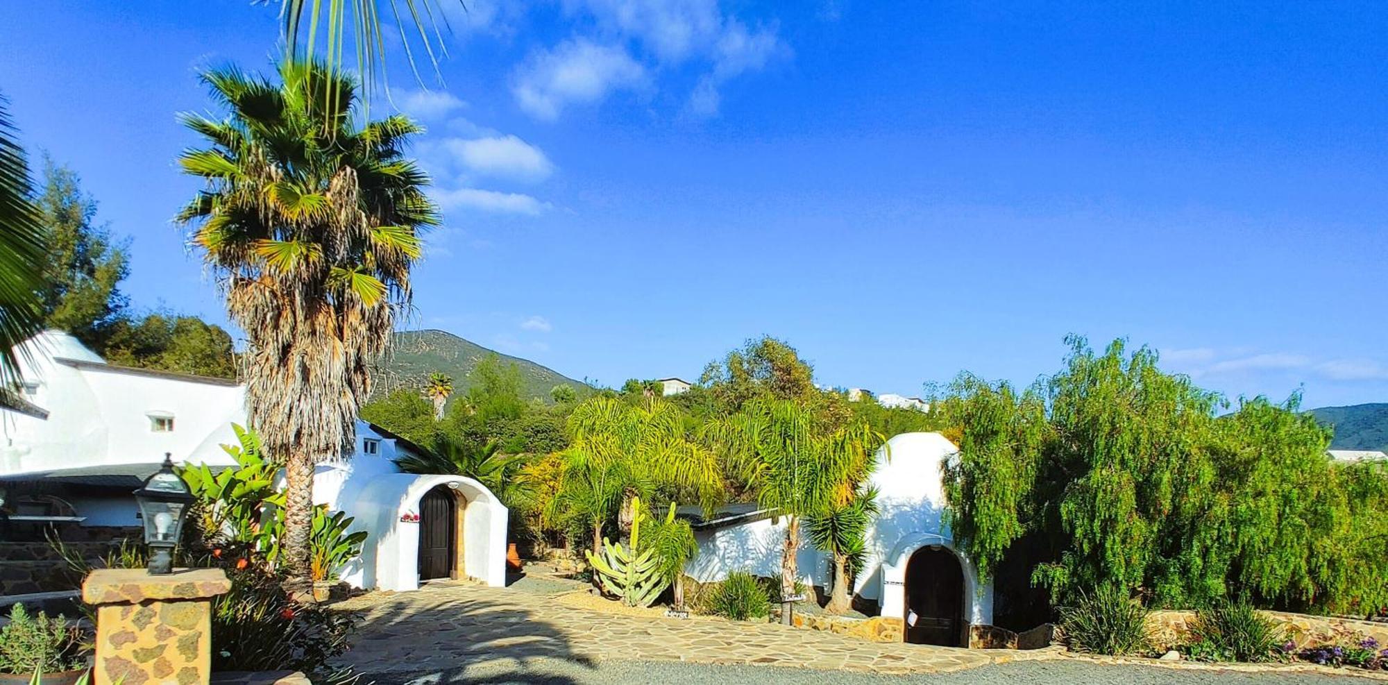 فيلا Hacienda Eco-Domes فالي دي جوادالوبي المظهر الخارجي الصورة